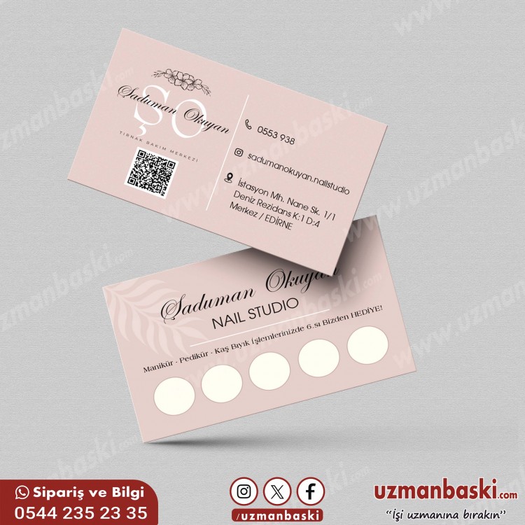 Nail Studio Kartvizit Tasarımı Nail studio kartvizit tasarımı, modern ve zarif görünüm.